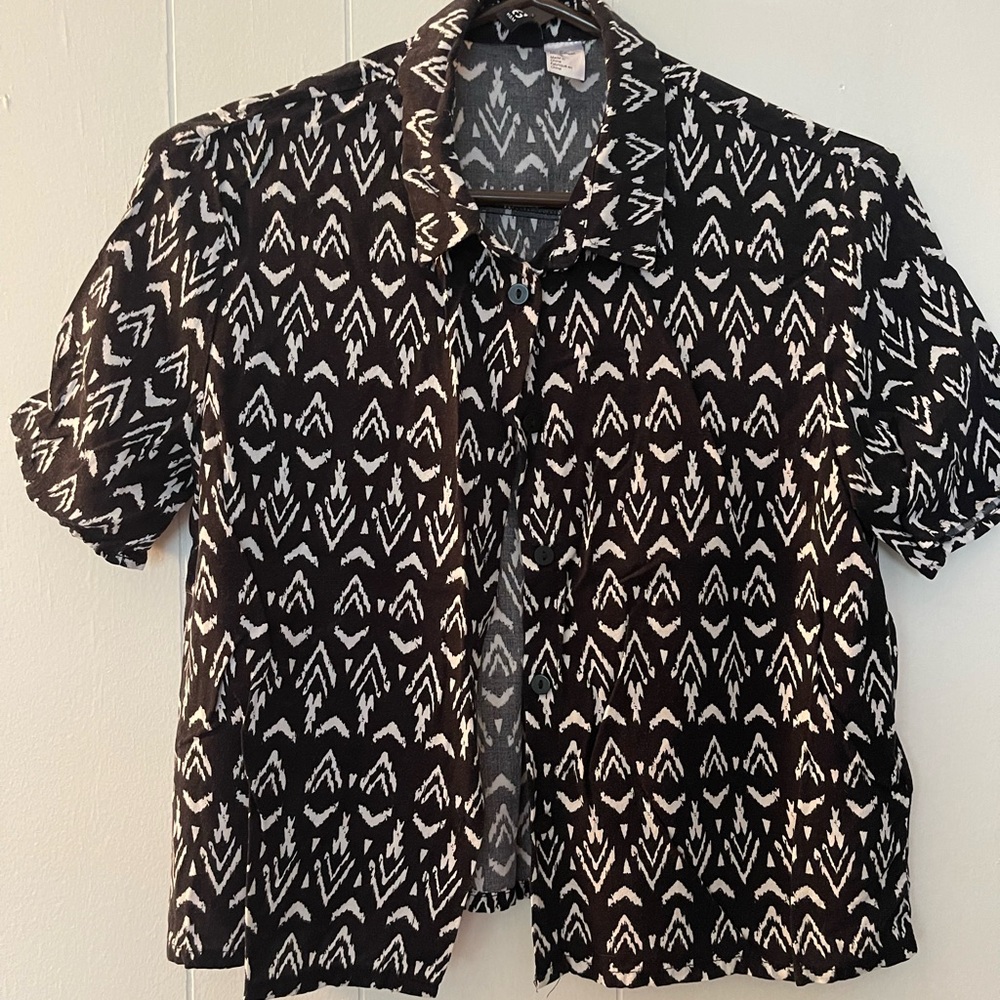 Black & White button up